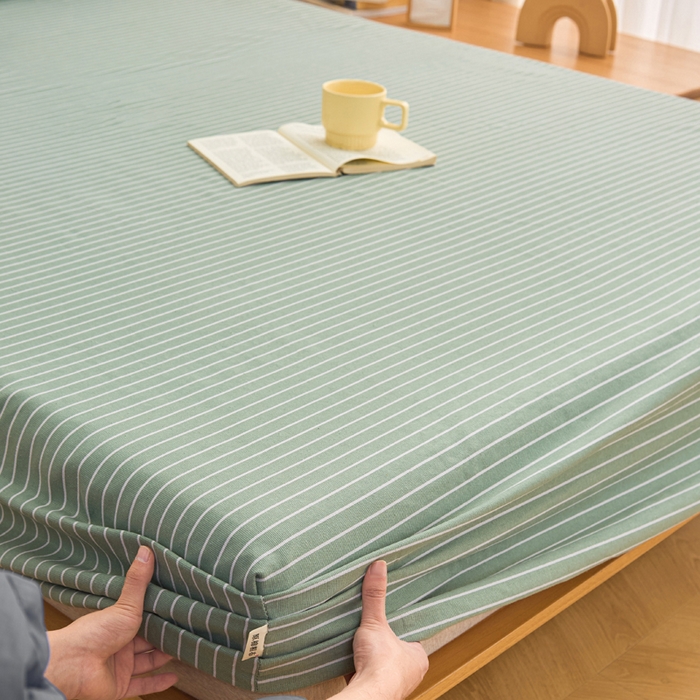 91家纺网 家纺一手货源 找家纺 棉乐町家居  2025新款原棉粗布床笠 条紋绿