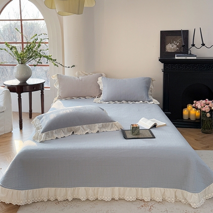 91家纺网 家纺一手货源 找家纺 （总）琳可 2025新款雅纹系列纯色全棉法式花边床盖高温水洗加密绗缝可机洗