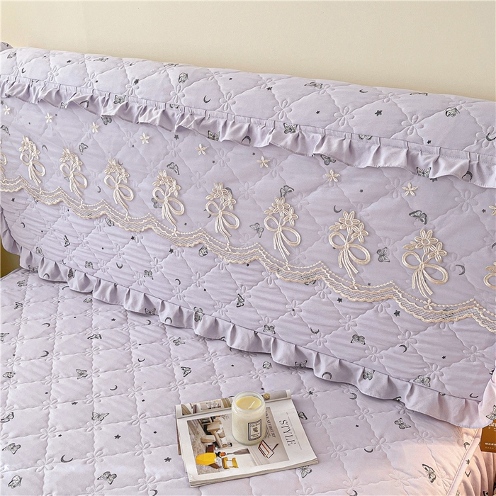 91家纺网 家纺一手货源 找家纺 十个点2025新款亲肤夹棉床头罩 月亮之上