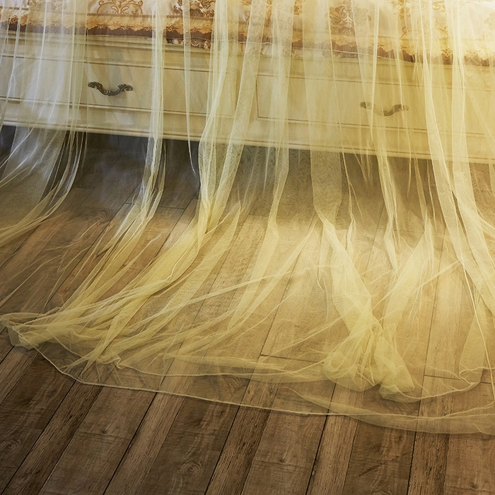 91家纺网 家纺一手货源 找家纺 宝莱利 2025年新款1.5米直径圆顶吊顶落地蚊帐-芳华 米黄