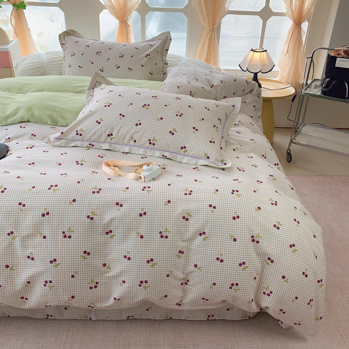 91家纺网 家纺一手货源 找家纺 奈萝家纺 2025新款亲肤小清新全棉四件套 樱桃小丸子