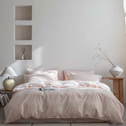 小春日和 2025新款高端民宿风纯棉四件套特殊工艺全棉被套人字纹棉1.8床笠纯色双人床单加大笠 岛屿-粉