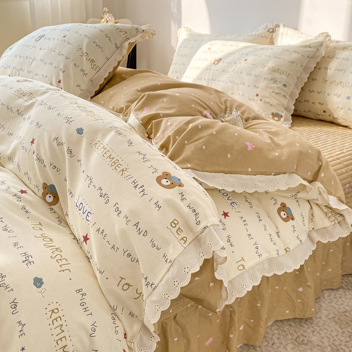 91家纺网 家纺一手货源 找家纺 梦可莱家居 2025新款全棉韩版蕾丝边床盖四件套 音乐熊