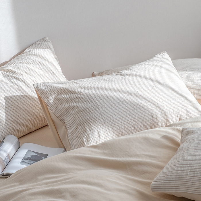 91家纺网 家纺一手货源 找家纺 小春日和 2025新款高端民宿风纯棉四件套特殊工艺全棉被套人字纹棉1.8床笠纯色双人床单加大笠 岛屿-驼