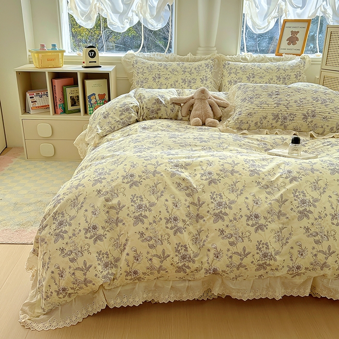 91家纺网 家纺一手货源 找家纺 美梦家纺 2025新款A类全棉13372花边床盖四件套-白边 白边-一束白茶