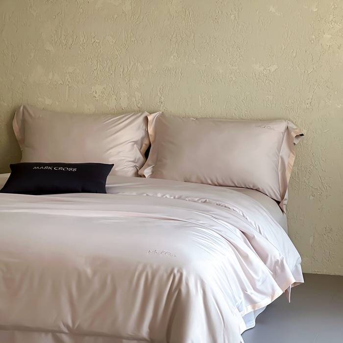 91家纺网 家纺一手货源 找家纺 佳汐蓝家纺  2025新款灵动撞色飞边100支超细旦天丝棉四件套 珍珠灰