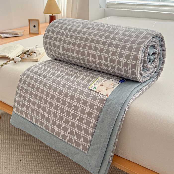 91家纺网 家纺一手货源 找家纺 首爱家纺 2025新款里外全棉夏被手包边新疆棉花夏被空调被夏凉被 灰中格