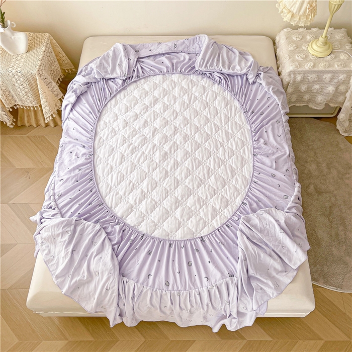 91家纺网 家纺一手货源 找家纺 十个点2025新款针织棉 夹棉床笠式床裙床头罩系列  月亮之上