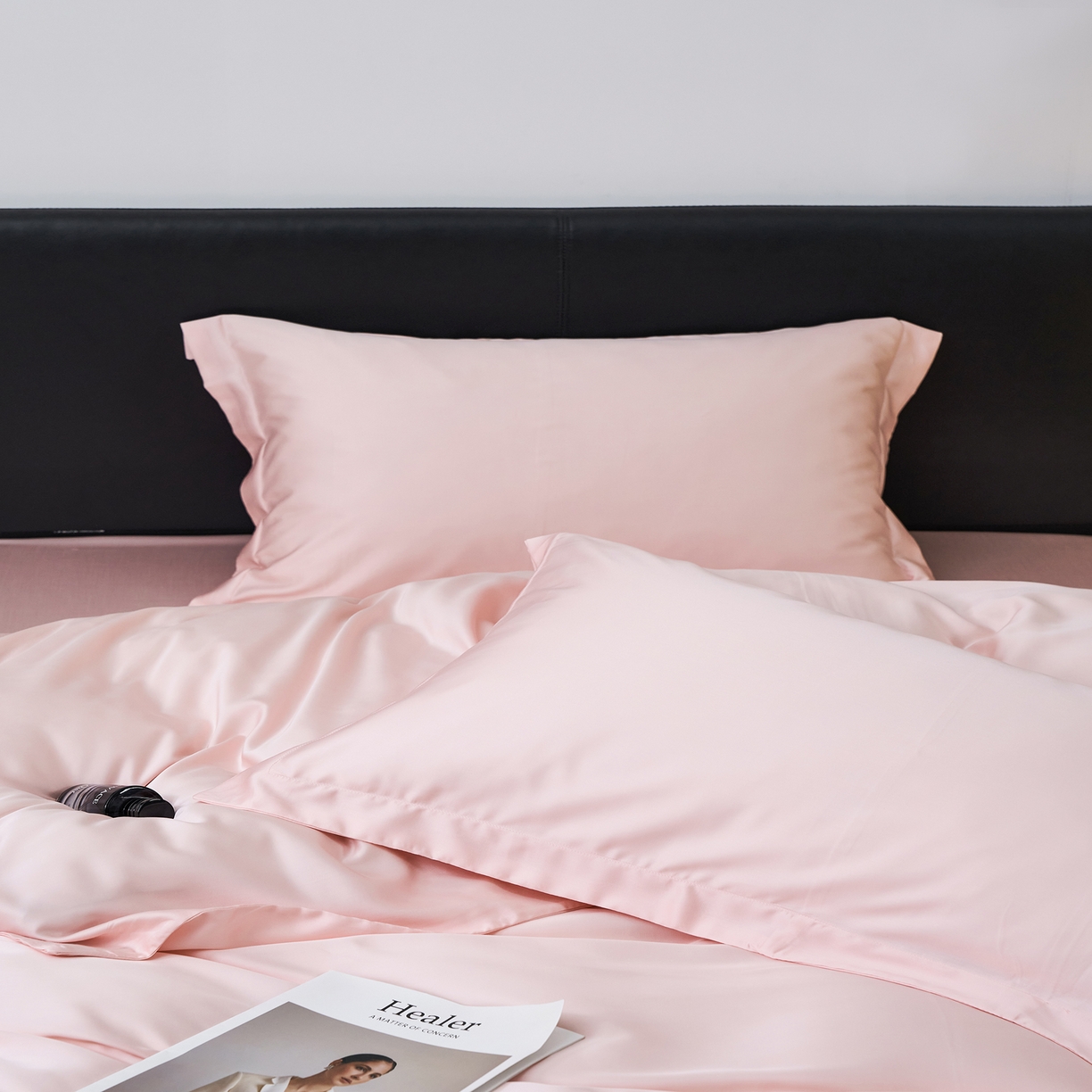 91家纺网 家纺一手货源 找家纺 顾家家居 2025新款纯色兰精天丝四件套 冰粉色