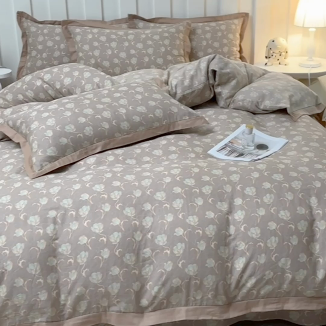 91家纺网 家纺一手货源 找家纺 缦彩 【加微信送买家秀】2025新款母婴级双层纱宽边床单四件套 青花瓷