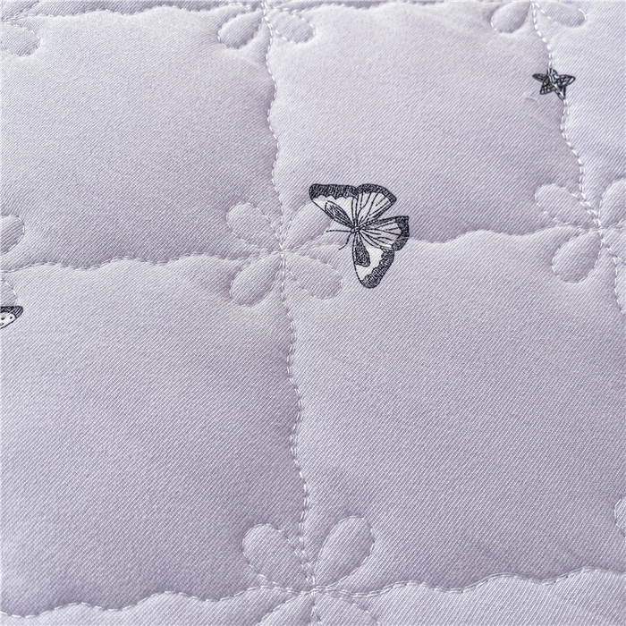 91家纺网 家纺一手货源 找家纺 十个点2025新款针织棉 夹棉床笠式床裙床头罩系列  月亮之上