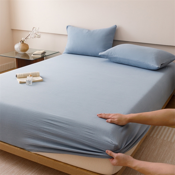 91家纺网 家纺一手货源 找家纺 趣色家纺 2025新款全棉皱皱纱单床笠 雾霾蓝