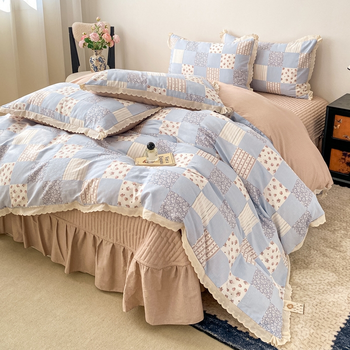 91家纺网 家纺一手货源 找家纺 梦可莱家居 2025新款全棉韩版蕾丝边床盖四件套 纳西