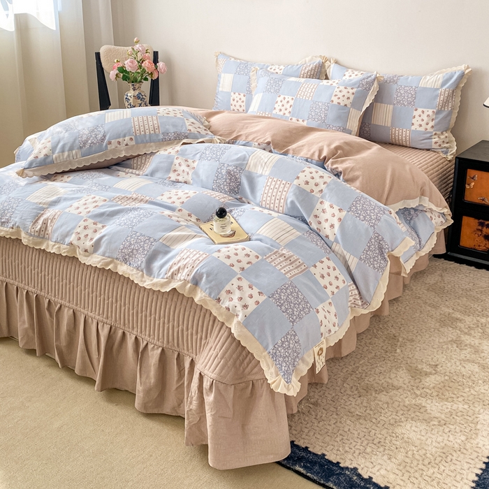 91家纺网 家纺一手货源 找家纺 梦可莱家居 2025新款全棉韩版蕾丝边床盖四件套 纳西