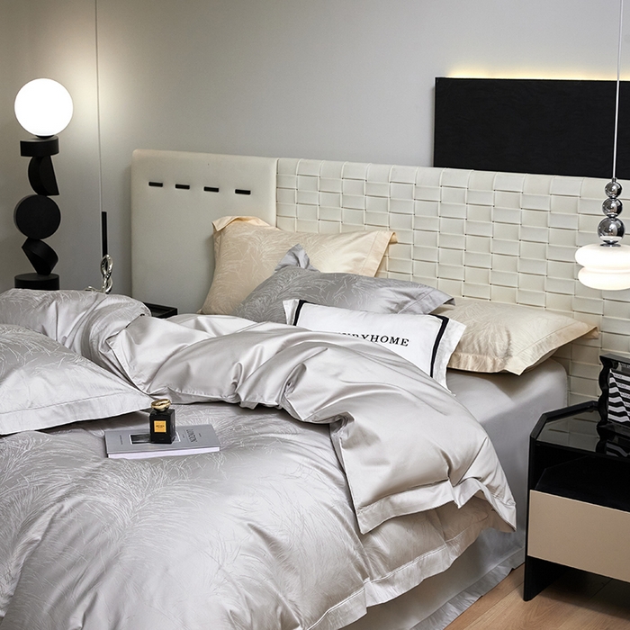 91家纺网 家纺一手货源 找家纺 榻尚家居 2025新款长绒棉贡缎提花手工立体埋绳工艺四件套礼盒包装 流金时光（时尚灰）