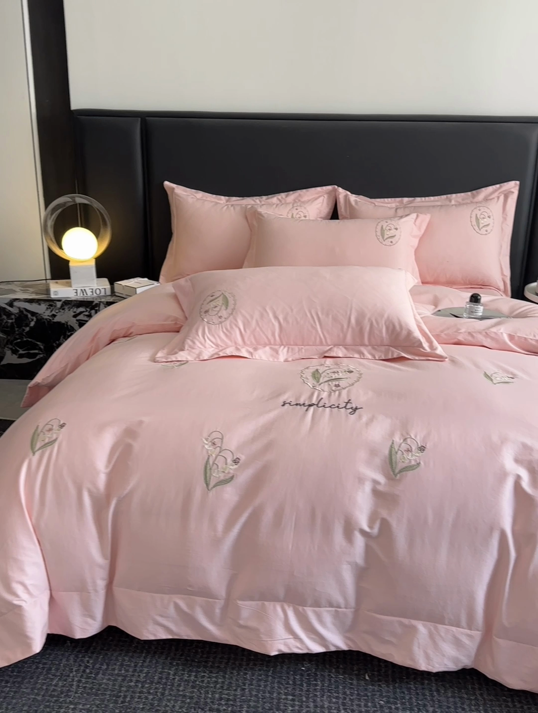 91家纺网 家纺一手货源 找家纺 新方向 2025新款全棉长绒棉刺绣四件套-铃兰物语 铃兰物语-桃粉