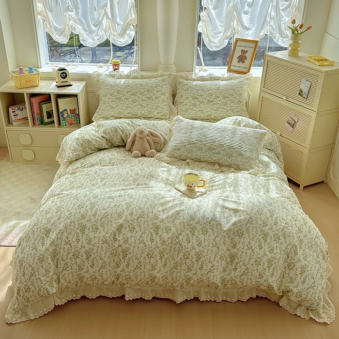 91家纺网 家纺一手货源 找家纺 美梦家纺 2025新款A类全棉13372花边床盖四件套-白边 白边-忘忧草