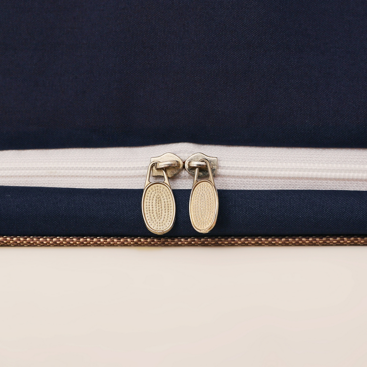 91家纺网 家纺一手货源 找家纺 宝莱利 2025新款学生上下铺蚊帐 06虎虎生威