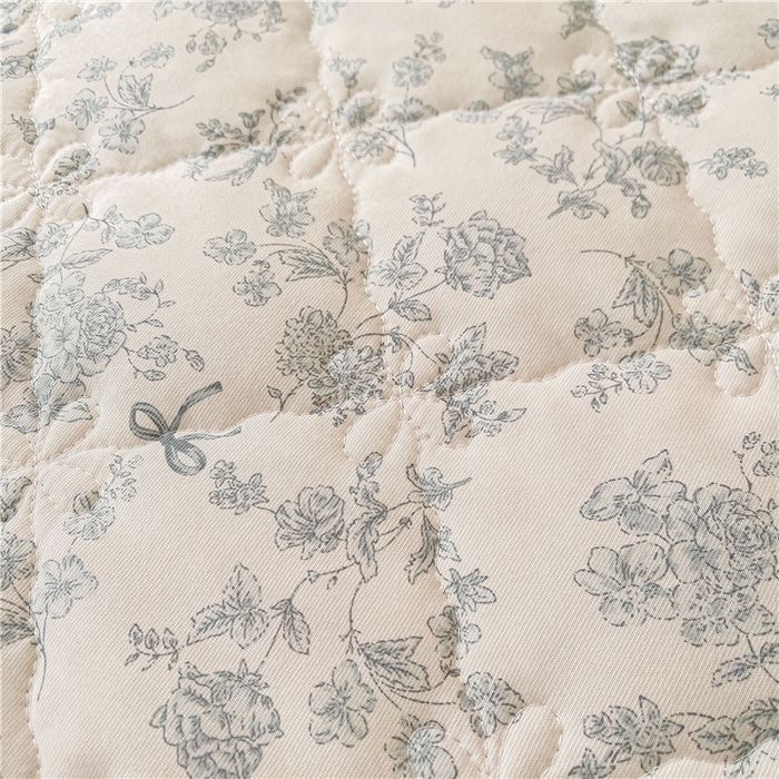 91家纺网 家纺一手货源 找家纺 十个点2025新款针织棉 夹棉床笠式床裙床头罩系列  靘芲（qinghua）