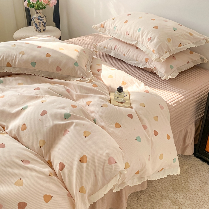 91家纺网 家纺一手货源 找家纺 梦可莱家居 2025新款全棉韩版蕾丝边床盖四件套 南瓜