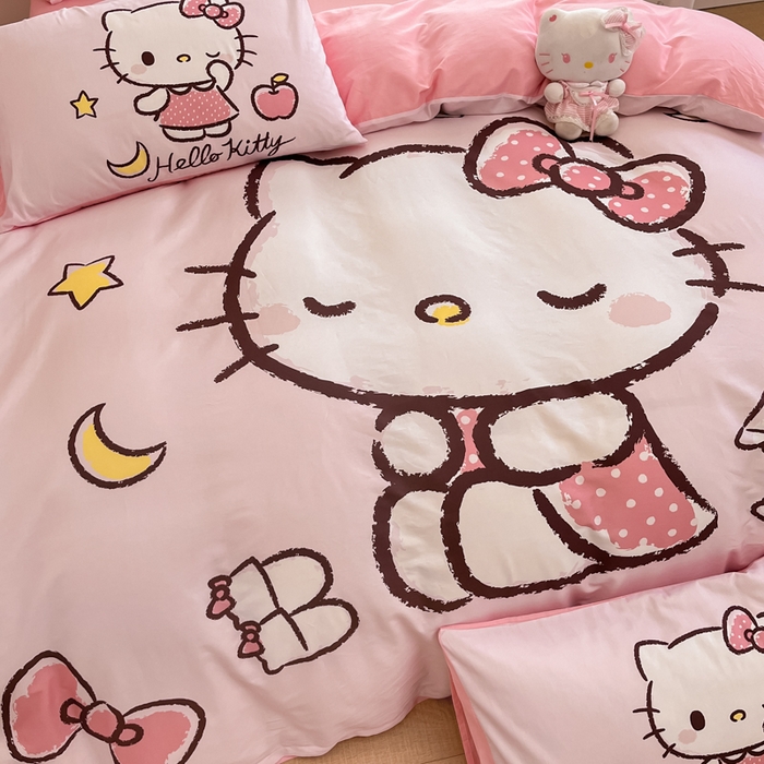 91家纺网 家纺一手货源 找家纺 金爱家 2025新款纯棉数码印花大阪三丽鸥四件套 恬静kt