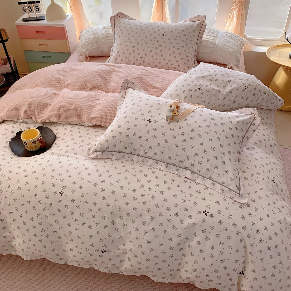 91家纺网 家纺一手货源 找家纺 奈萝家纺 2025新款亲肤小清新全棉四件套 幻蝶米