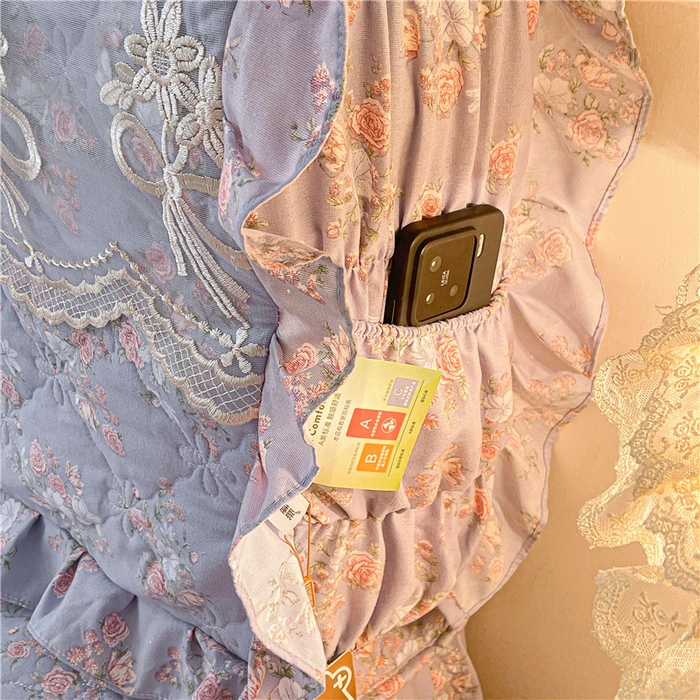 91家纺网 家纺一手货源 找家纺 十个点2025新款亲肤夹棉床头罩 富贵花开