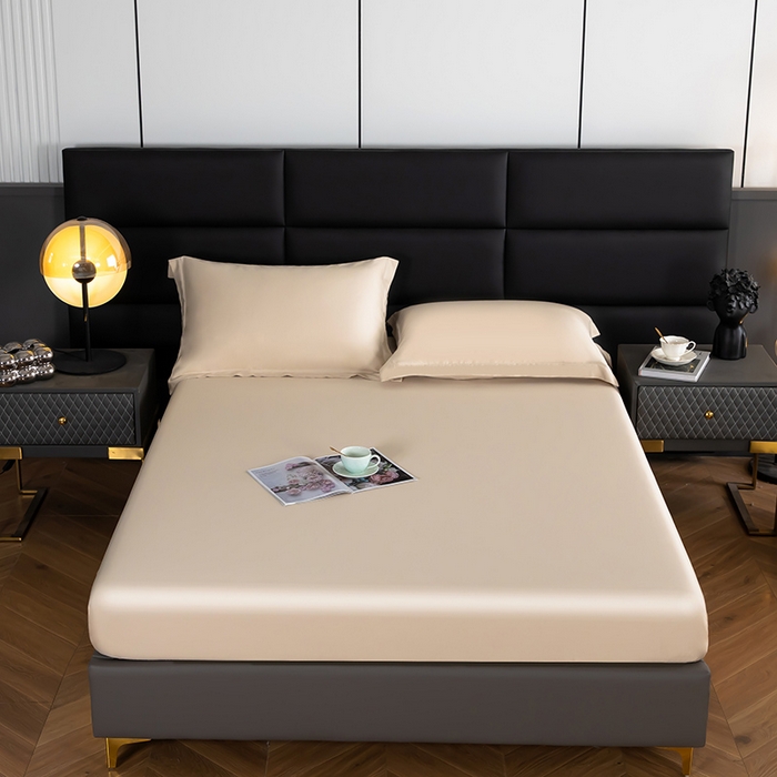 91家纺网 家纺一手货源 找家纺 天瑜家纺 2025新款纯色天丝夏被 纯香槟