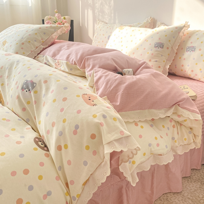 91家纺网 家纺一手货源 找家纺 梦可莱家居 2025新款全棉韩版蕾丝边床盖四件套 胖胖熊