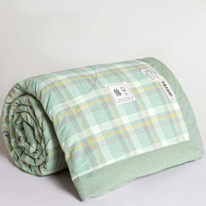 91家纺网 家纺一手货源 找家纺 爱屋及屋  2025新款无印风被子被芯夏凉被空调被 简兮绿