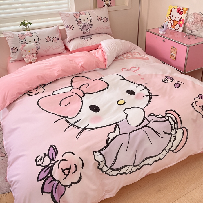 91家纺网 家纺一手货源 找家纺 金爱家 2025新款纯棉数码印花大阪三丽鸥四件套 甜心宝贝kt