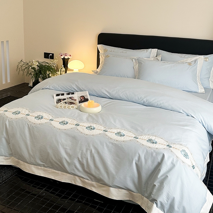 91家纺网 家纺一手货源 找家纺 懒猫家纺 2025新款【克莉斯】全棉刺绣四件套 克莉斯-蓝