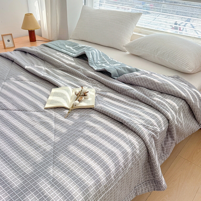 91家纺网 家纺一手货源 找家纺 金泰莱 2025新款里外全棉手包边棉花夏被 乔南