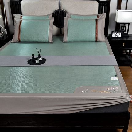 91家纺网 家纺一手货源 找家纺 （总）小牛席业 2025新款小苍兰冰藤席系列（床笠款）凉席藤席冰藤席冰丝席竹席草席空调席乳胶席豆豆席