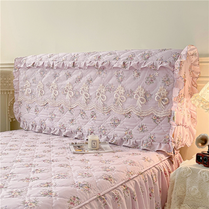 91家纺网 家纺一手货源 找家纺 十个点2025新款亲肤夹棉床头罩 花前月下