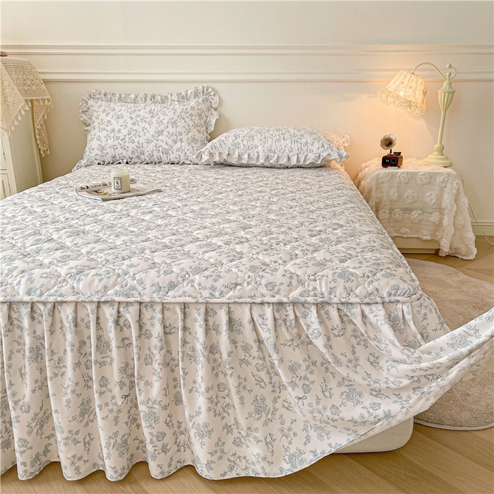 91家纺网 家纺一手货源 找家纺 十个点2025新款针织棉 夹棉床笠式床裙床头罩系列  靘芲（qinghua）