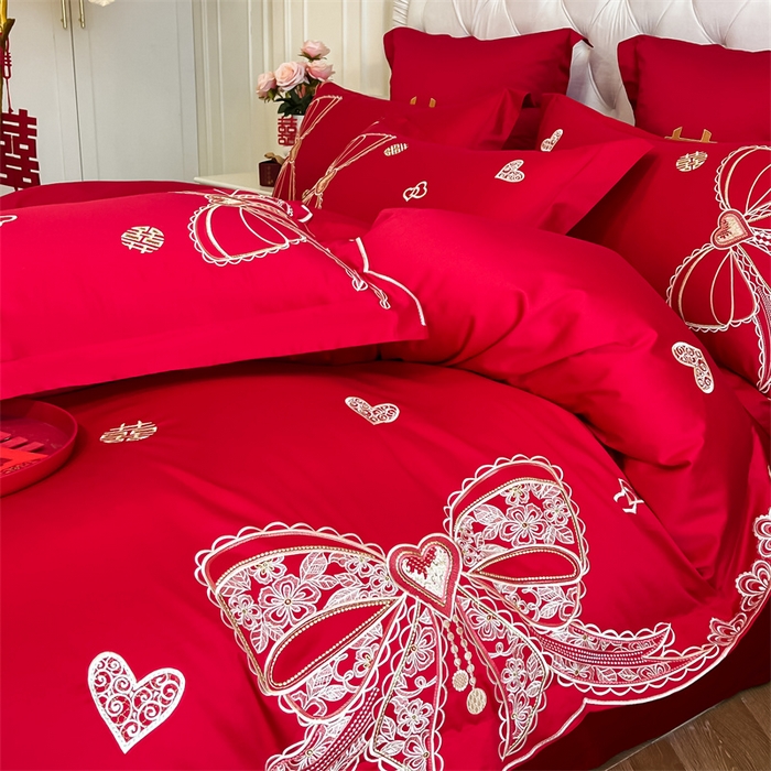 91家纺网 家纺一手货源 找家纺 欧乐蒂 2025新款亲肤棉刺绣婚庆四件套 一见倾心