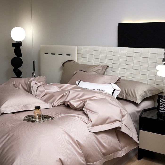 91家纺网 家纺一手货源 找家纺 榻尚家居 2025新款长绒棉贡缎提花手工立体埋绳工艺四件套礼盒包装 夜光曲（芙蓉玉）