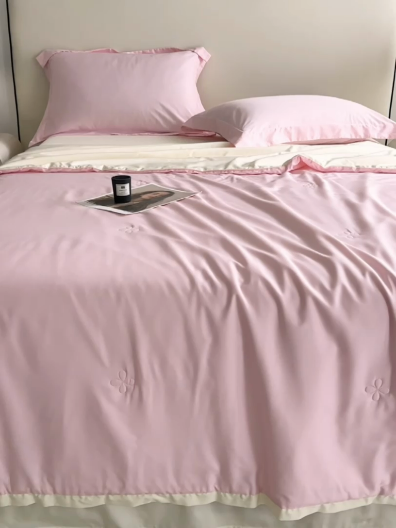 91家纺网 家纺一手货源 找家纺 天瑜家纺 2025新款纯色天丝夏被 粉+米黄