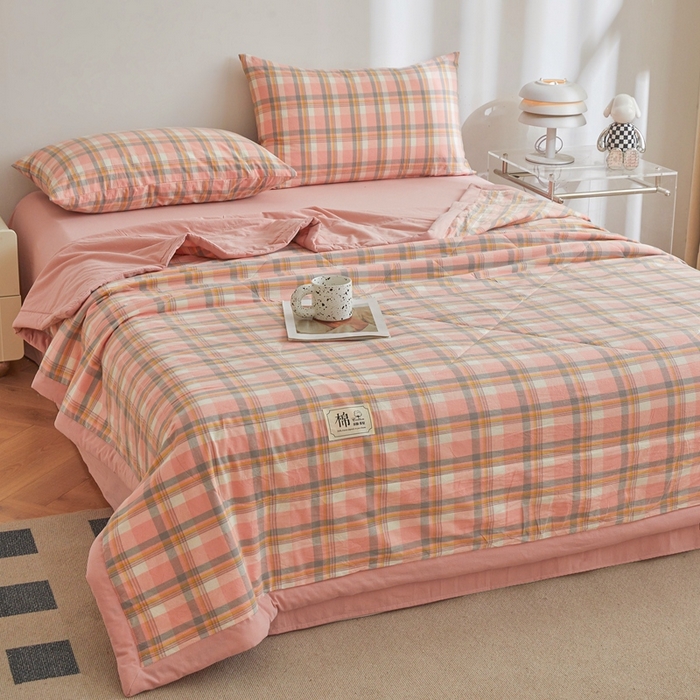 91家纺网 家纺一手货源 找家纺 爱屋及屋  2025新款无印风被子被芯夏凉被空调被 简析粉