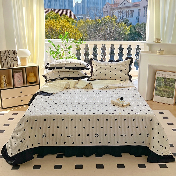 91家纺网 家纺一手货源 找家纺 美梦家纺 2025新款A类全棉13372花边床盖四件套-黑边 敦敦熊