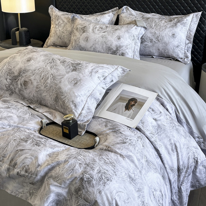 91家纺网 家纺一手货源 找家纺 新方向2025新款全棉长绒棉数码印花四件套-秘密花园 秘密花园-爵士灰