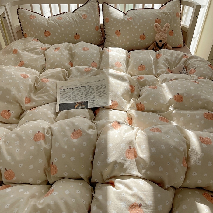 91家纺网 家纺一手货源 找家纺 三朵 2025新款全棉双层纱三角针四件套 爱心南瓜