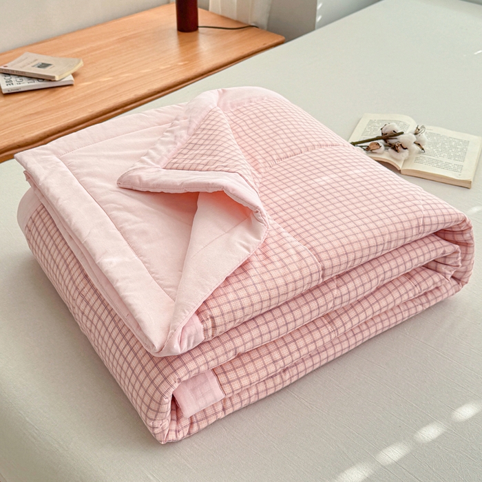 91家纺网 家纺一手货源 找家纺 棉乐町家居 2025新款里外全棉手包边棉花夏被 芒果格