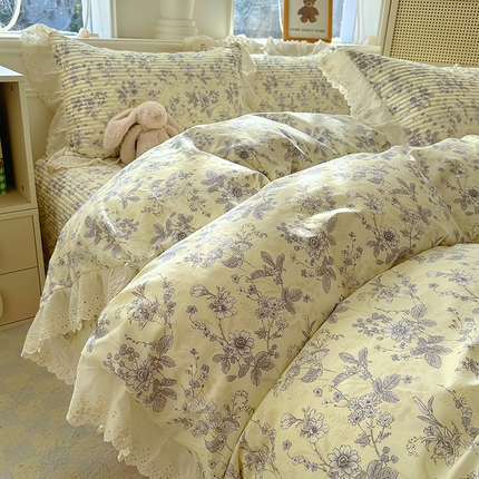91家纺网 家纺一手货源 找家纺 （总）美梦家纺 2025新款A类全棉13372花边床盖四件套-白边