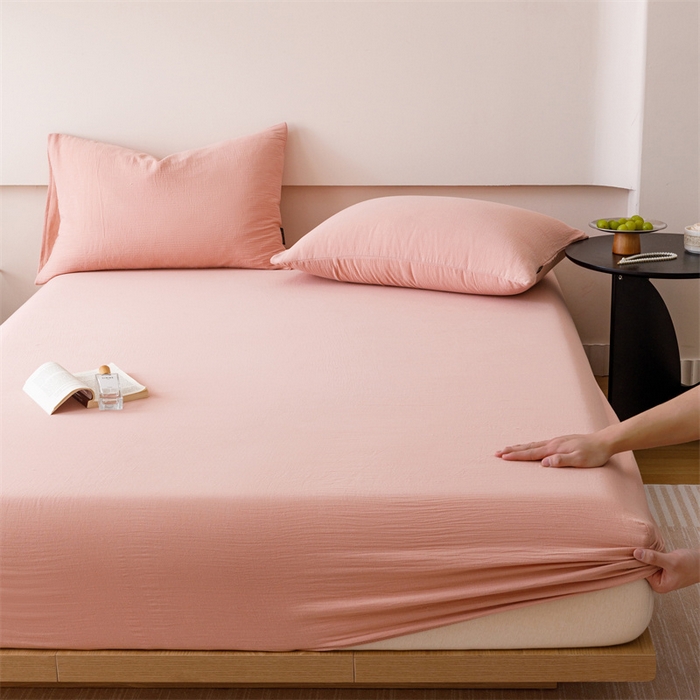 91家纺网 家纺一手货源 找家纺 趣色家纺 2025新款全棉皱皱纱单床笠 珊瑚粉