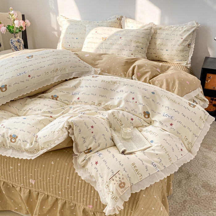 91家纺网 家纺一手货源 找家纺 梦可莱家居 2025新款全棉韩版蕾丝边床盖四件套 音乐熊