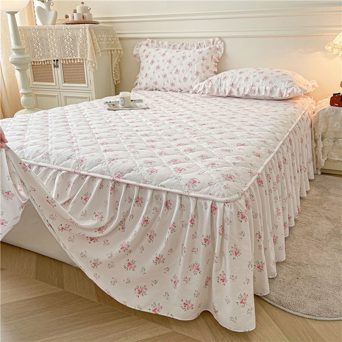 91家纺网 家纺一手货源 找家纺 十个点2025新款针织棉 夹棉床笠式床裙床头罩系列  花儿朵朵