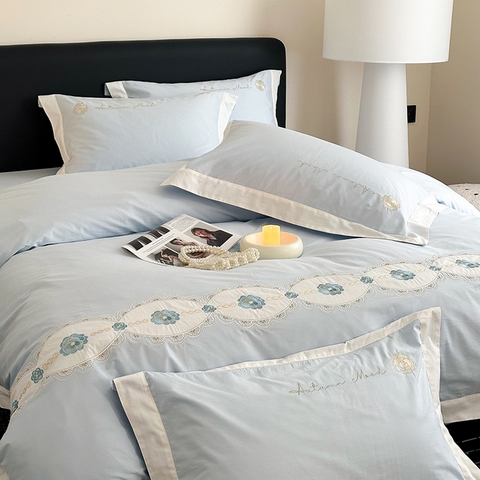 91家纺网 家纺一手货源 找家纺 懒猫家纺 2025新款【克莉斯】全棉刺绣四件套 克莉斯-蓝