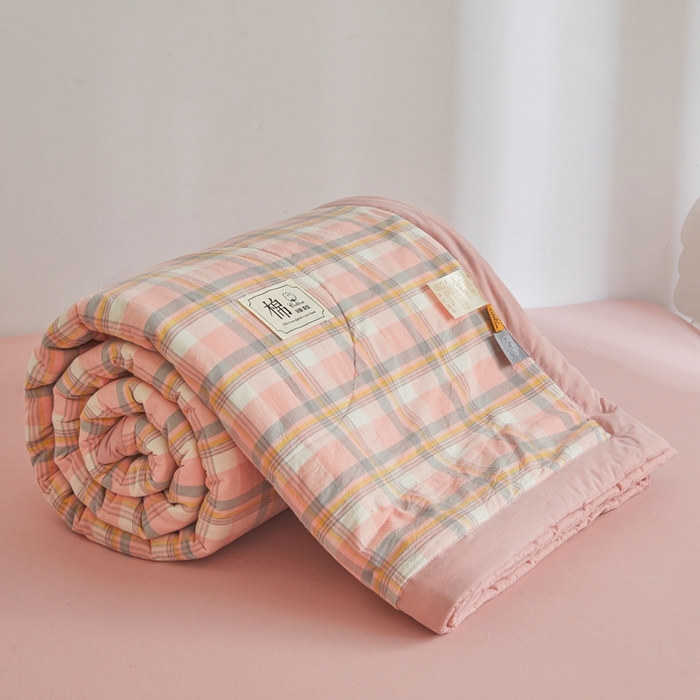 91家纺网 家纺一手货源 找家纺 爱屋及屋  2025新款无印风被子被芯夏凉被空调被 简析粉